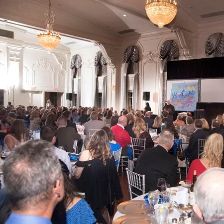 Banquet audience watching Richard Hight's keynote